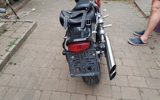 Gebrauchtmotorrad Suzuki VZ 800 Marauder - Bild 5 Gebrauchtmotorrad Suzuki VZ 800 Marauder - Bild 5