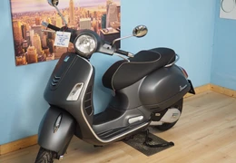 Gebrauchte Vespa GTS 125 Supersport iGET Gebrauchte Vespa GTS 125 Supersport iGET