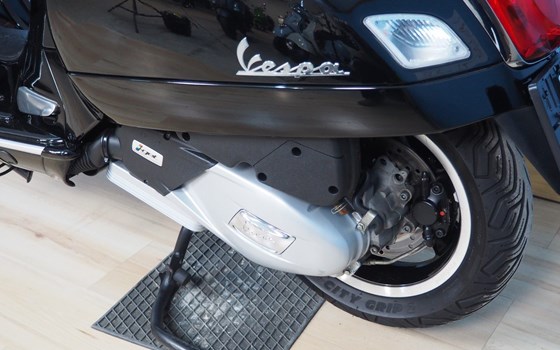 Gebrauchtmotorrad Vespa GTS 125 Super iGET - Bild 10 Gebrauchtmotorrad Vespa GTS 125 Super iGET - Bild 10
