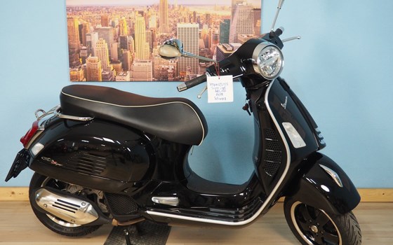 Gebrauchtmotorrad Vespa GTS 125 Super iGET - Bild 15 Gebrauchtmotorrad Vespa GTS 125 Super iGET - Bild 15
