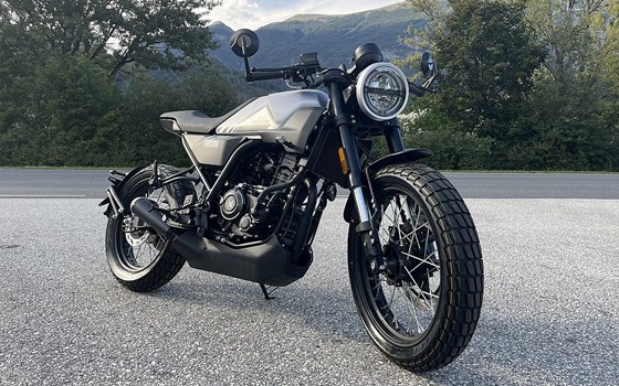 Neufahrzeug Brixton Crossfire 125 - Bild 6