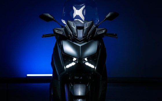 Neufahrzeug Yamaha XMAX 125 Tech MAX - Bild 12 Neufahrzeug Yamaha XMAX 125 Tech MAX - Bild 12