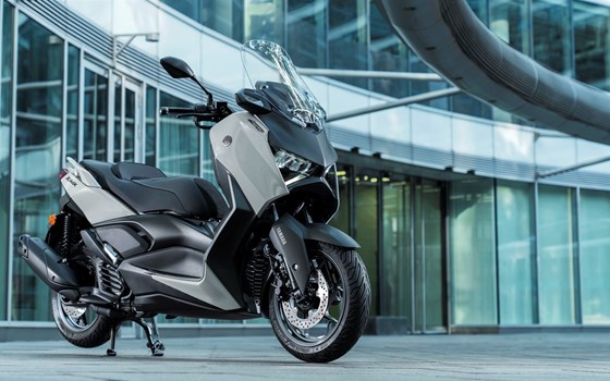 Neufahrzeug Yamaha XMAX 125 Tech MAX - Bild 17 Neufahrzeug Yamaha XMAX 125 Tech MAX - Bild 17