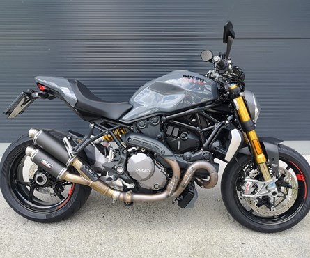 Gebrauchtmotorrad Ducati Monster 1200 S