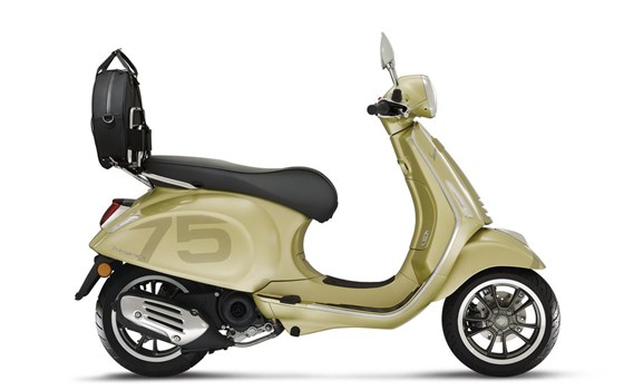 Neufahrzeug Vespa Primavera 125 75th - Bild 6