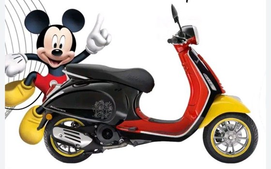 Neufahrzeug Vespa Primavera 50 Disney Mickey Mouse Edition - Bild 12