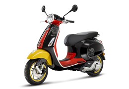 Neumotorrad Vespa Primavera 50 Disney Mickey Mouse Edition