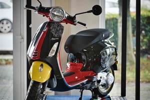 Angebot Vespa Primavera 50 Disney Mickey Mouse Edition