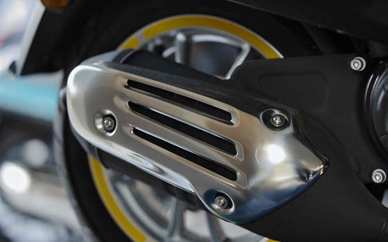 Neufahrzeug Vespa Primavera 50 Disney Mickey Mouse Edition - Bild 8