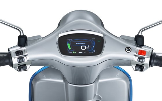 Neufahrzeug Vespa Elettrica 70 km/h - Bild 5