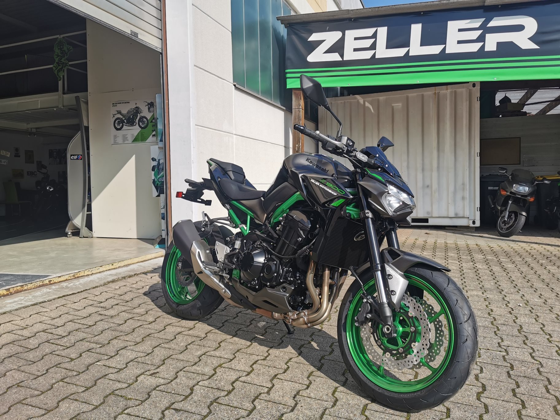 Motorrad Kawasaki Z900 sofort verfügbar, Modell 2024!, Baujahr: 2024, 0 km  , Preis: 10.395,00 EUR. aus Berlin