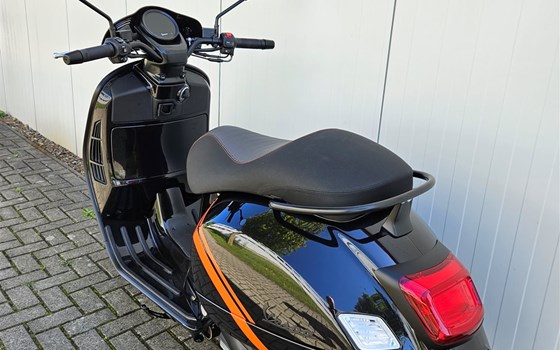 Neufahrzeug Vespa GTV 300 - Bild 5