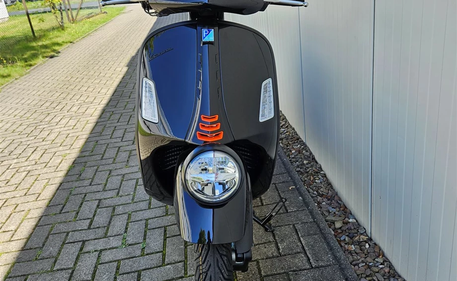 Angebot Vespa GTV 300 Bild 4: Angebot Vespa GTV 300