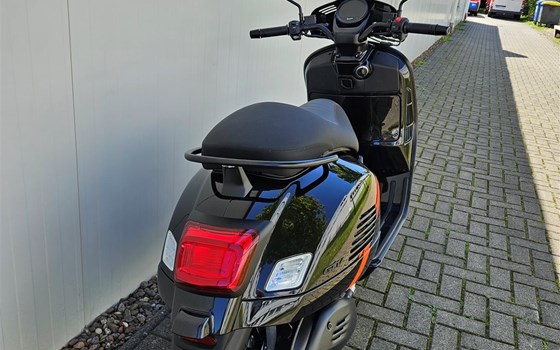 Neufahrzeug Vespa GTV 300 - Bild 8