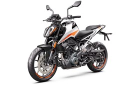 Neumotorrad KTM 390 Duke