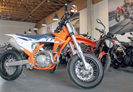 Neumotorrad KTM 450 SMR
