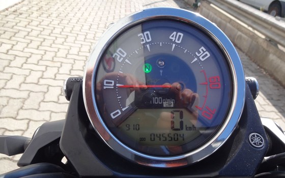 Gebrauchtmotorrad Yamaha MT-01 - Bild 8 Gebrauchtmotorrad Yamaha MT-01 - Bild 8