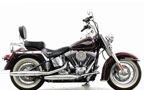 Motorrad Occasion Harley-Davidson Softail Heritage Classic FLSTC - Bild 4