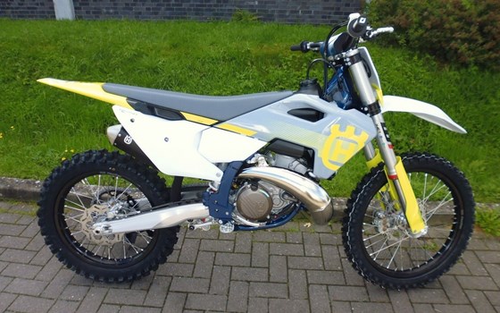 Neufahrzeug Husqvarna TC 250 - Bild 1