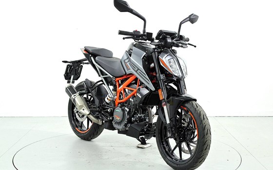 Neufahrzeug KTM 125 Duke - Bild 2