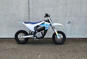 Husqvarna EE 3
