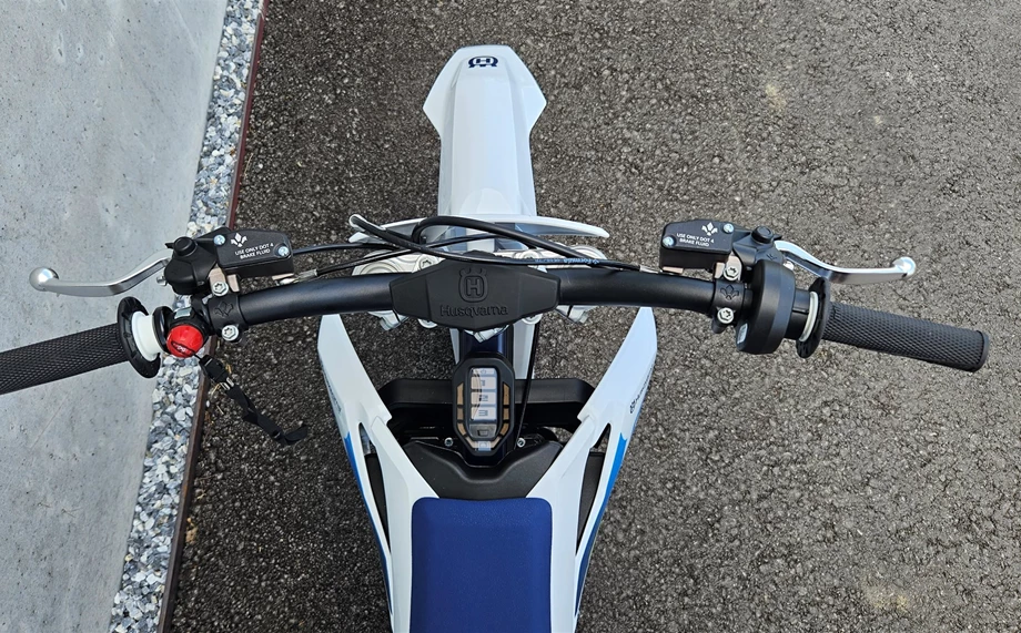 Angebot Husqvarna EE 3 Bild 5: Angebot Husqvarna EE 3