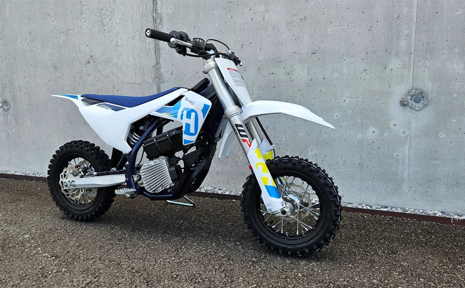 Angebot Husqvarna EE 3 Bild 2: Angebot Husqvarna EE 3