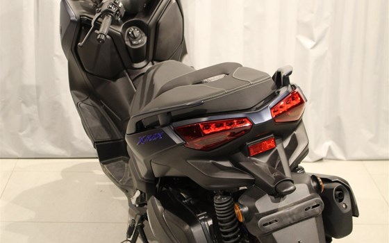 Gebrauchtmotorrad Yamaha XMAX 300 - Bild 10