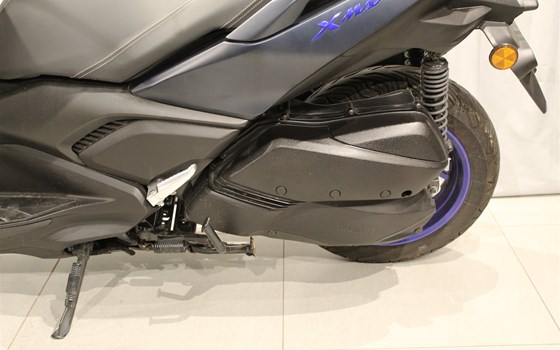 Gebrauchtmotorrad Yamaha XMAX 300 - Bild 8