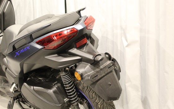Gebrauchtmotorrad Yamaha XMAX 300 - Bild 9