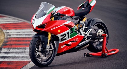 Neumotorrad Ducati Panigale V2 Bayliss 1st Championship 20th Anniversary