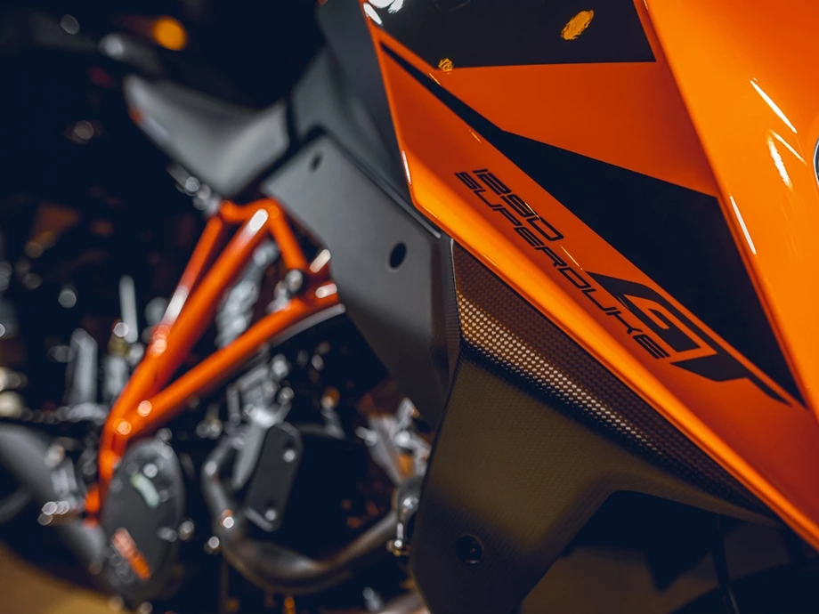 Angebot KTM 1290 Super Duke GT Bild 9: Angebot KTM 1290 Super Duke GT