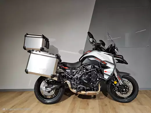 Benelli TRK 702<br />Koffersystem GRATIS