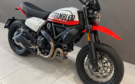 Gebrauchtmotorrad Ducati Scrambler Urban Motard - Bild 1 Gebrauchtmotorrad Ducati Scrambler Urban Motard - Bild 1