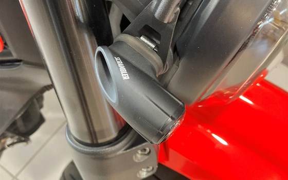 Gebrauchtmotorrad Ducati Scrambler Urban Motard - Bild 8 Gebrauchtmotorrad Ducati Scrambler Urban Motard - Bild 8