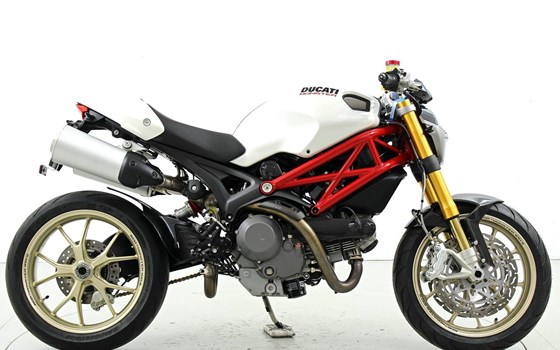 Motorrad Occasion Ducati Monster 1100 S - Bild 4