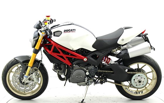 Motorrad Occasion Ducati Monster 1100 S - Bild 5