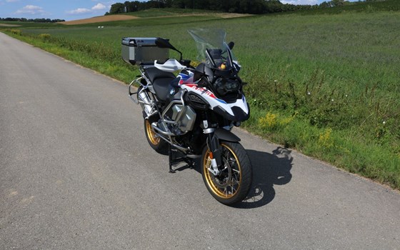 Gebrauchtmotorrad BMW R 1250 GS Adventure - Bild 13 Gebrauchtmotorrad BMW R 1250 GS Adventure - Bild 13