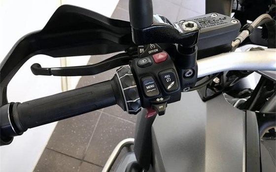 Gebrauchtmotorrad BMW R 1200 GS - Bild 6 Gebrauchtmotorrad BMW R 1200 GS - Bild 6