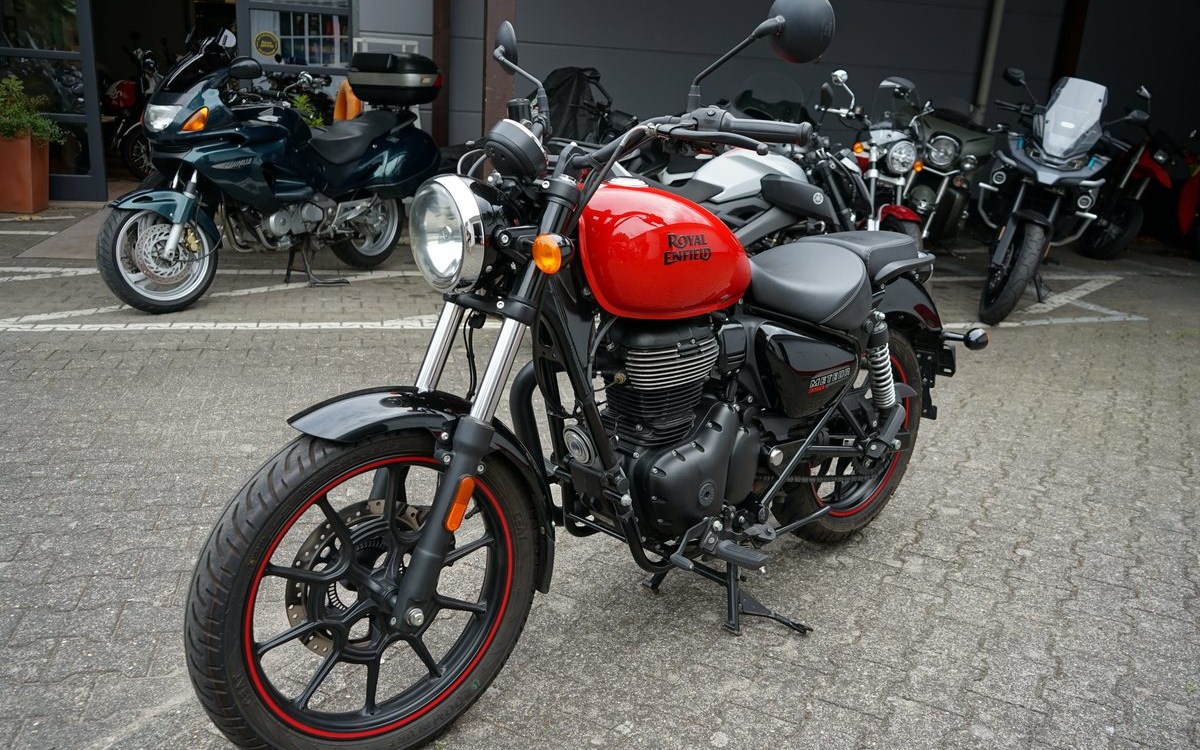 Angebot Royal Enfield Meteor 350 Supernova