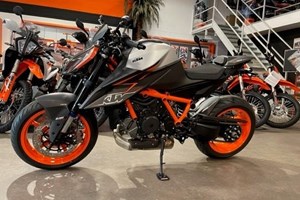 Angebot KTM 1290 Super Duke R EVO