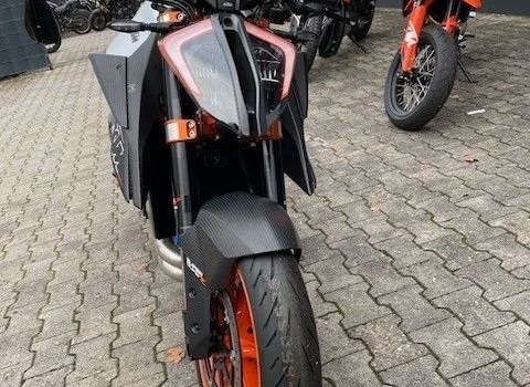 Gebrauchtmotorrad KTM 1290 Super Duke R EVO - Bild 4