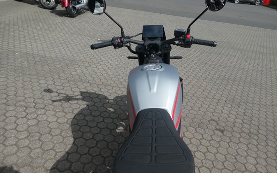 Neufahrzeug Motobi DL 125 Cafe Racer - Bild 9