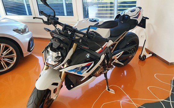 Gebrauchtmotorrad BMW S 1000 R - Bild 3 Gebrauchtmotorrad BMW S 1000 R - Bild 3