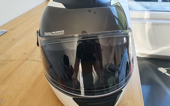 Gebrauchtmotorrad BMW S 1000 R - Bild 4 Gebrauchtmotorrad BMW S 1000 R - Bild 4