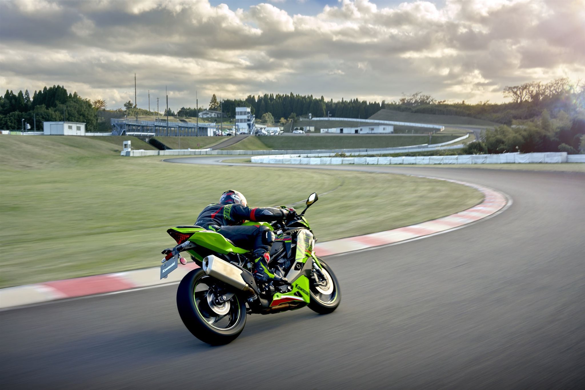 Motorrad Kawasaki Ninja ZX-4RR, Lime Green / Ebony , Baujahr: 2024 