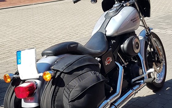 Gebrauchtmotorrad Harley-Davidson Dyna Super Glide T-Sport FXDXT - Bild 24