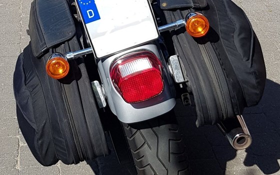 Gebrauchtmotorrad Harley-Davidson Dyna Super Glide T-Sport FXDXT - Bild 25