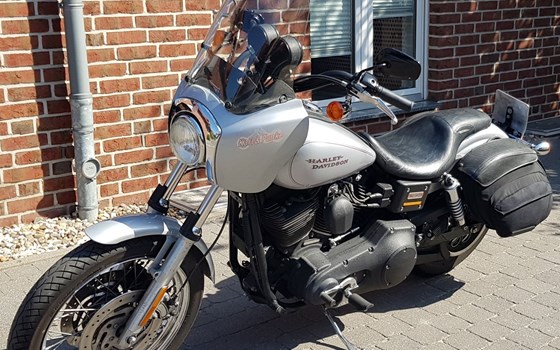 Gebrauchtmotorrad Harley-Davidson Dyna Super Glide T-Sport FXDXT - Bild 26