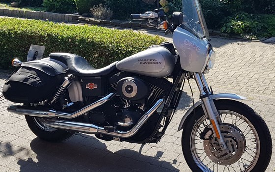 Gebrauchtmotorrad Harley-Davidson Dyna Super Glide T-Sport FXDXT - Bild 27